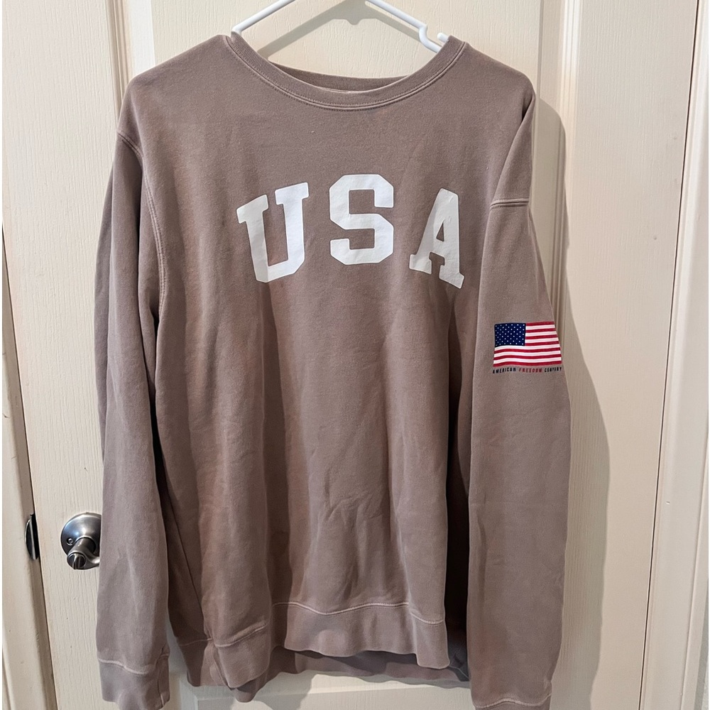 USA Crewneck